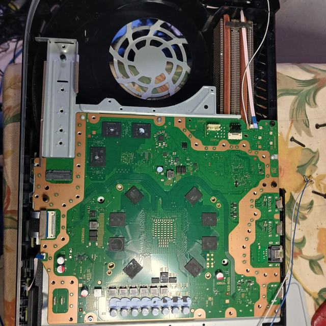 PS5 opened for port repair